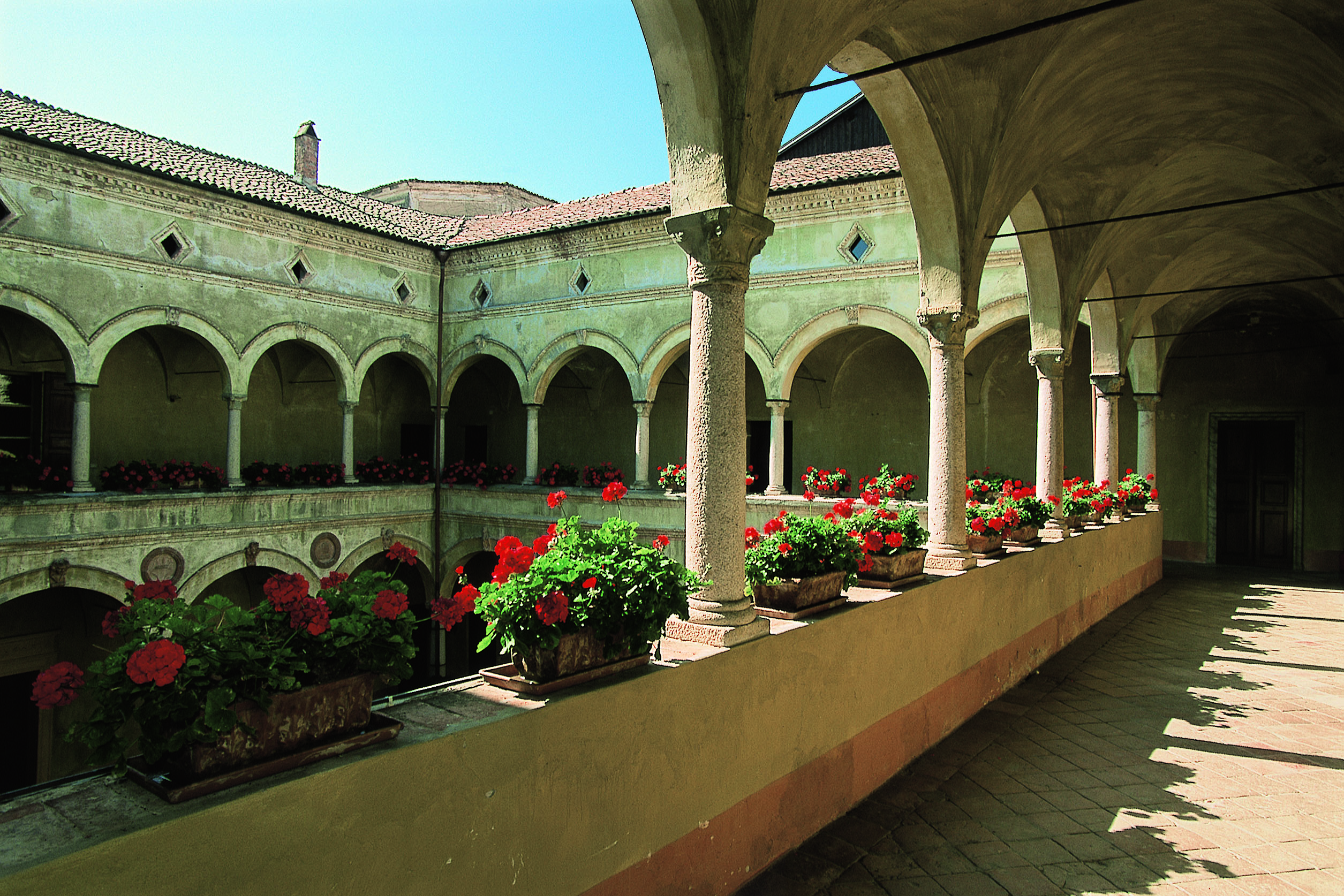 Cortile interno ( 1505) by Bertuzzi Simone Bertuzzi Simone